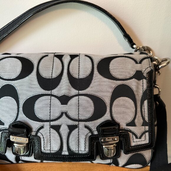 Coach Bag Purse w/ should strap - Picture 6 of 7